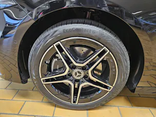 Mercedes-Benz A 250 e AMG Line EQ Star