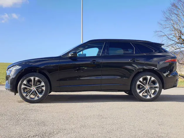 Jaguar F-Pace P250 R-Dynamic SE 4x4 (crochet)