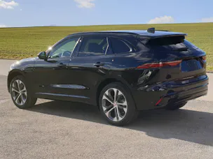 Jaguar F-Pace P250 R-Dynamic SE 4x4 (crochet)