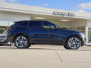 Jaguar F-Pace P250 R-Dynamic SE 4x4 (crochet)