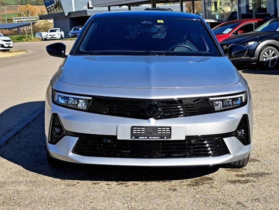 Vehicle image 6 Vehicle image 6