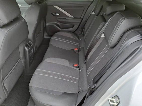 Vehicle image 9 Vehicle image 9