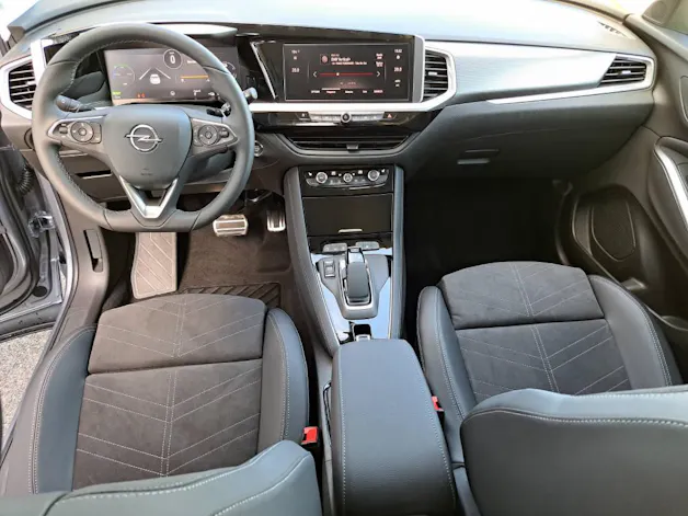 Opel Grandland 1.6 T PHEV 225cv Elegance