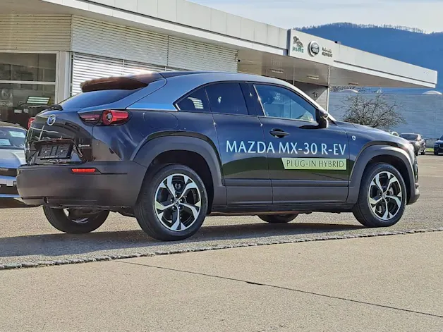 Mazda MX-30 e-Skyactiv 170cv R-EV Makoto