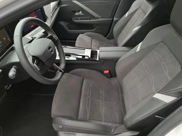Opel Astra 1.2 T 130cv GS