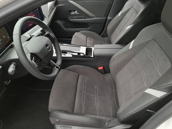 Vehicle image 7 Vehicle image 7