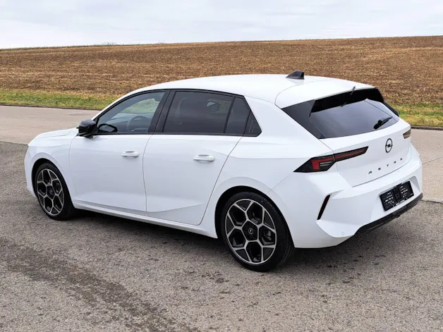 Opel Astra 1.2 T 130cv GS