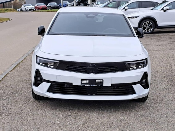 Vehicle image 6 Vehicle image 6