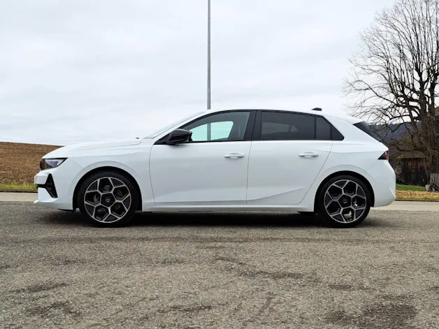 Opel Astra 1.2 T 130cv GS