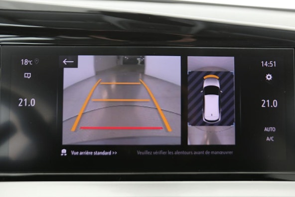 Vehicle image 10 Vehicle image 10