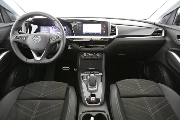 Opel Grandland 1.6 T PHEV Elegance