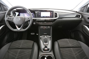 Vehicle image OPEL Grandland 1.6 T PHEV Elegance