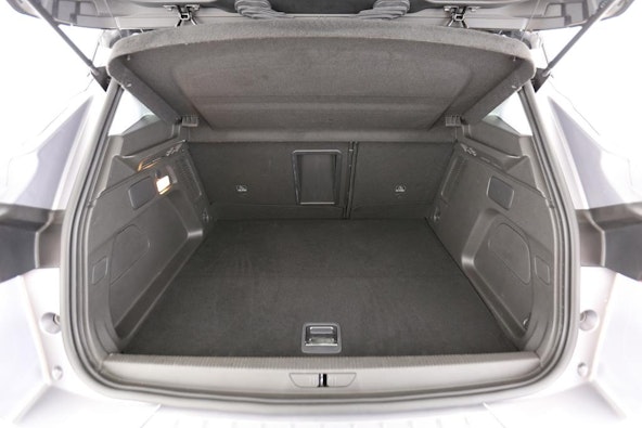 Vehicle image 9 Vehicle image 9