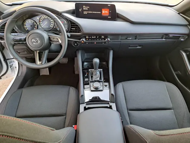 Mazda 3 Hatchback 2.0 186cv Homura