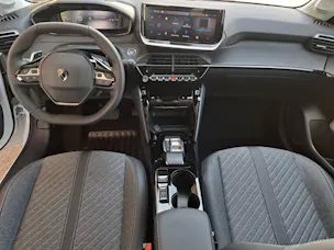 Peugeot 208 1.2 Hybrid 110cv Allure