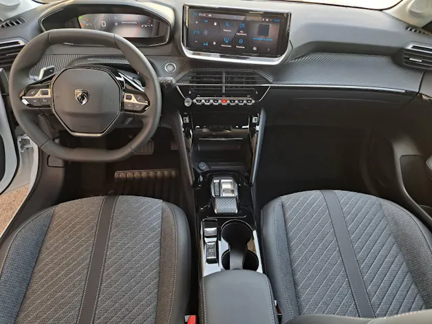 Peugeot 208 1.2 Hybrid 110cv Allure