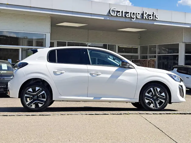 Peugeot 208 1.2 Hybrid 110cv Allure