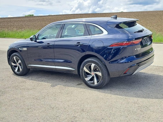 Vehicle image 2 Vehicle image 2