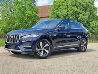 Vehicle image JAGUAR F-PACE 0 Vehicle image JAGUAR F-PACE 0