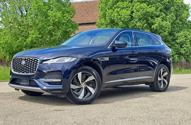 First vehicle image First vehicle image