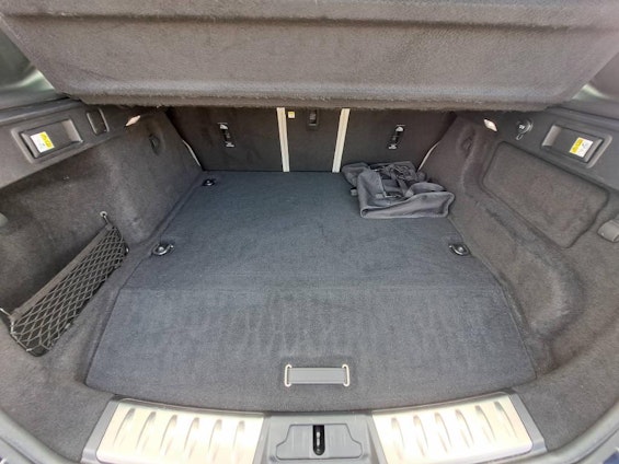 Vehicle image 10 Vehicle image 10