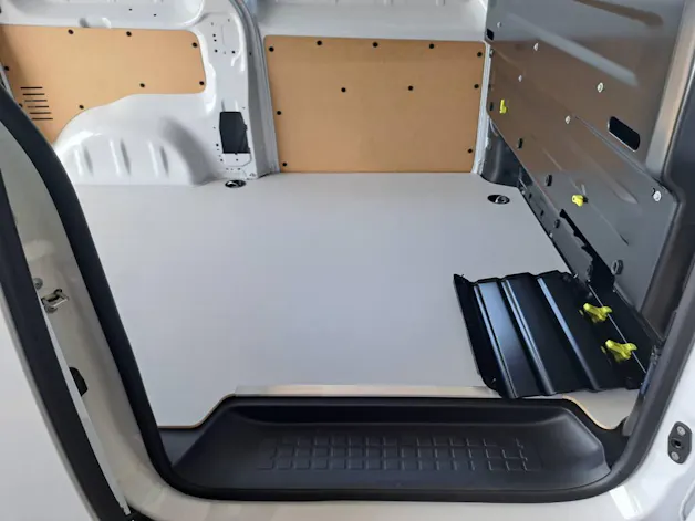 PEUGEOT Expert fourgon 1.5 BlueHDi 120cv - crochet