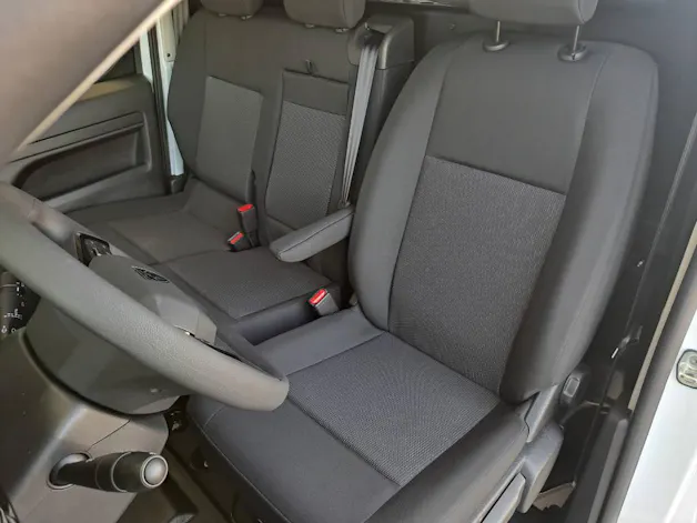 PEUGEOT Expert fourgon 1.5 BlueHDi 120cv - crochet