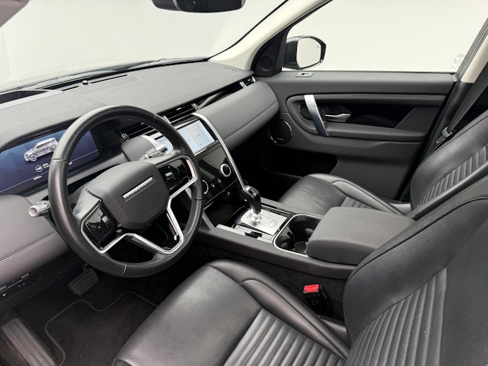Vehicle image LAND ROVER DISCOVERY SPORT