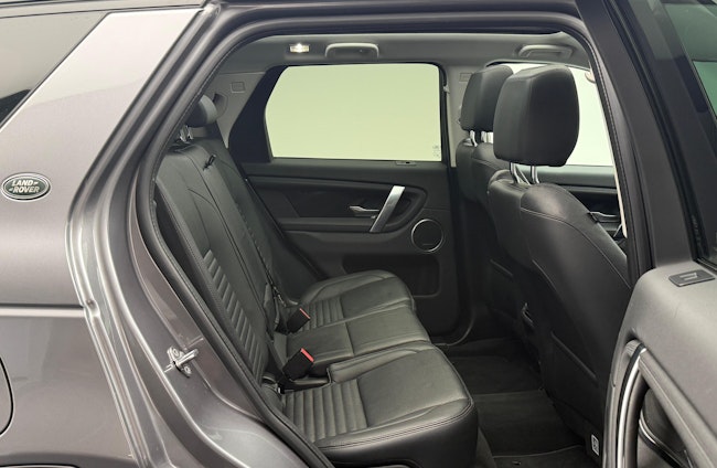 Vehicle image 10 Vehicle image 10