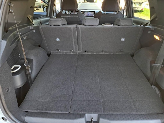 Vehicle image 10 Vehicle image 10