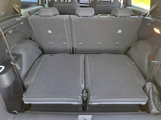 Vehicle image 11 Vehicle image 11