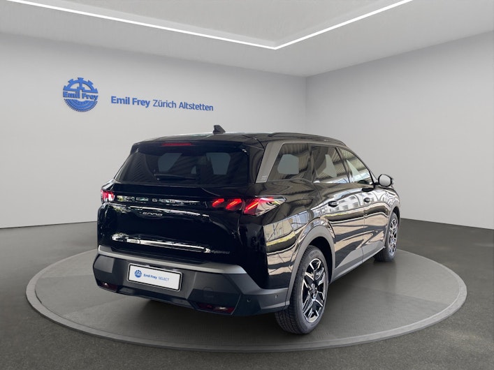 Vehicle image PEUGEOT 5008