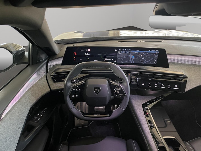 Vehicle image PEUGEOT 5008