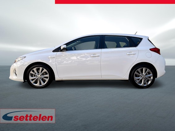 Vehicle image 8 Vehicle image 8