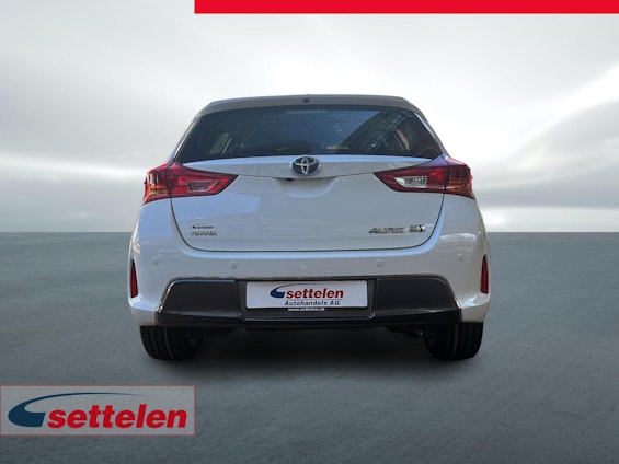 Vehicle image 5 Vehicle image 5