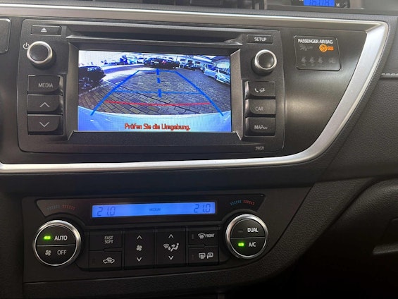 Vehicle image 13 Vehicle image 13