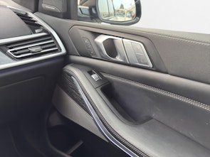 Vehicle image BMW X7 40d xDrive