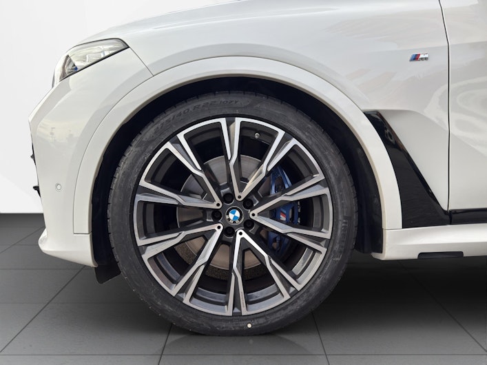 Vehicle image BMW X7