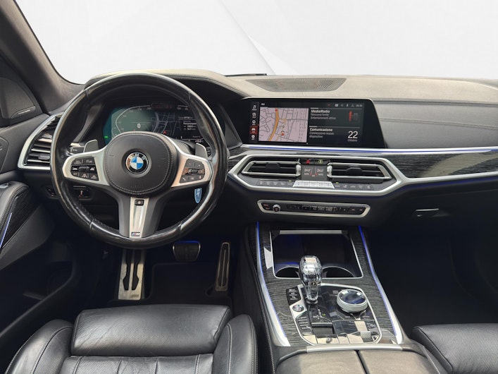 Vehicle image BMW X7