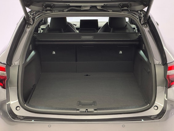 Vehicle image 10 Vehicle image 10