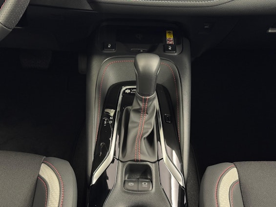 Vehicle image 13 Vehicle image 13