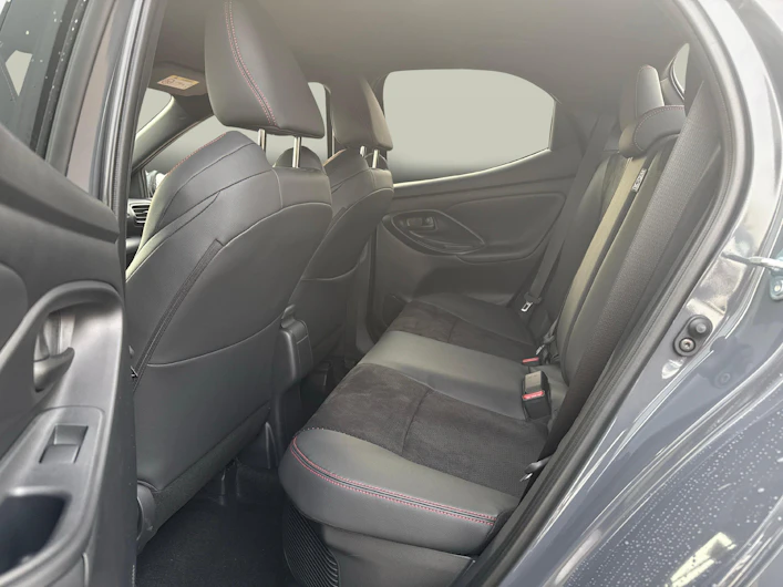 Fahrzeugbild TOYOTA YARIS