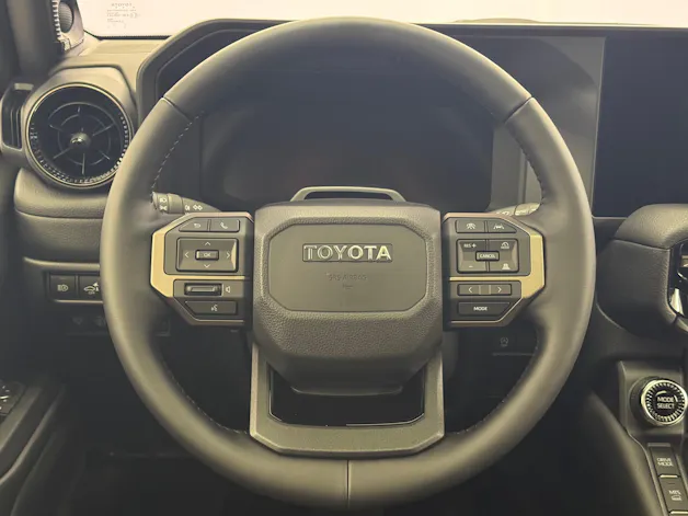 Toyota Land Cruiser 2.8 D 48V Invincible