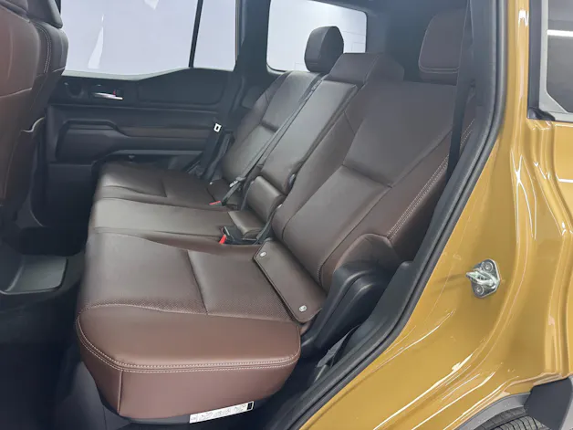 Toyota Land Cruiser 2.8 D 48V Invincible