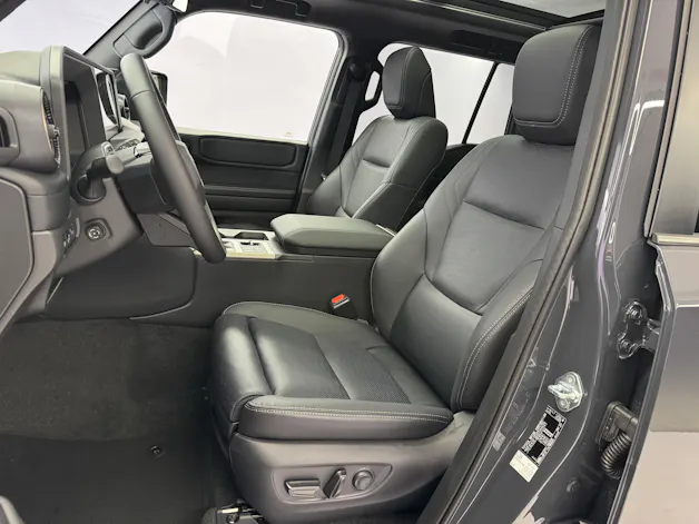 Toyota Land Cruiser 2.8 D 48V Invincible