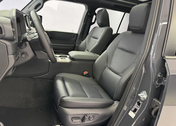 image du véhicule 8 image du véhicule 8