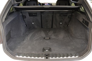 Vehicle image BMW 320d xDrive SAG Touring