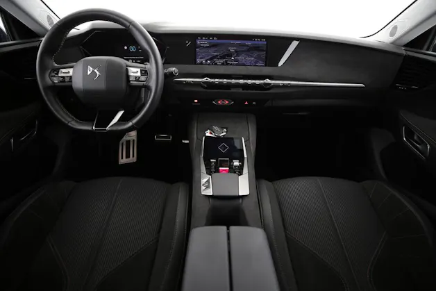 DS Automobiles 4 1.6 E-Tense Ligne Noire