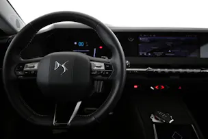 DS Automobiles 4 1.6 E-Tense Ligne Noire