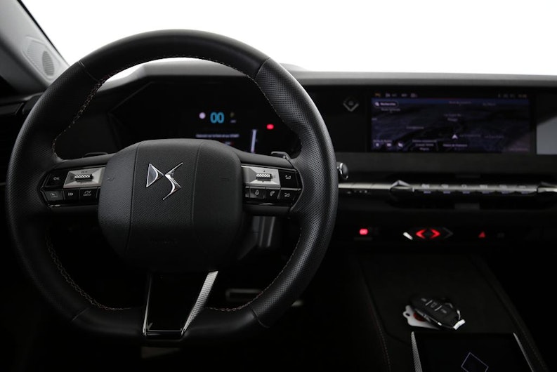 Vehicle image DS AUTOMOBILES DS4